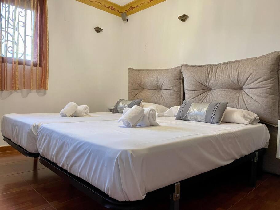 El Patio De La Mezquita Apartment Cordoba Ngoại thất bức ảnh